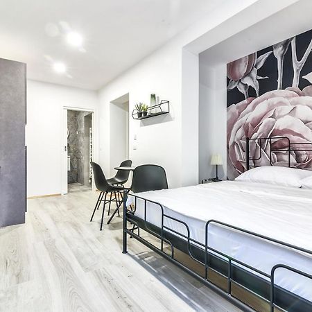 Moncherry Zagreb Ngoại thất bức ảnh